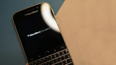 BlackBerry: Bir Dönemin Vazgeçilmez Akıllı Telefonu Nasıl Kayboldu?