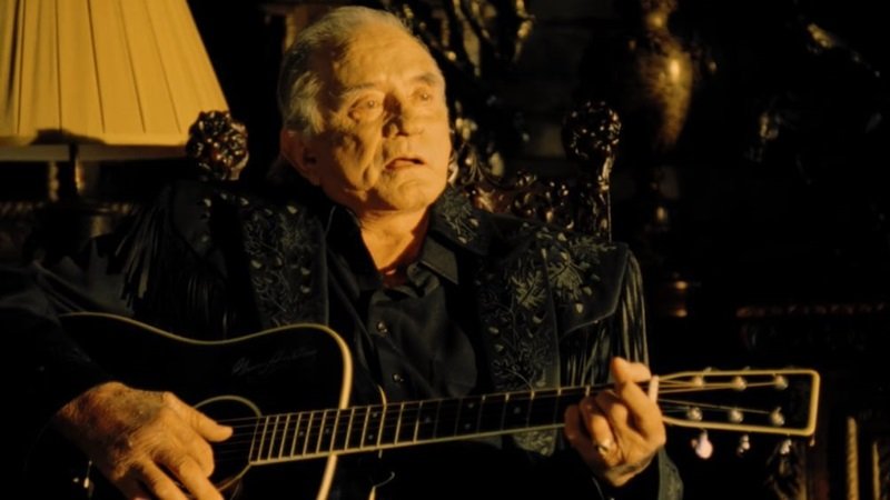 Johnny Cash Kimdir? Country Müziğin Efsanevi Sesi