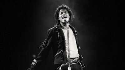 Michael Jackson: Müzik Endüstrisini Değiştiren Pop İkonunun Hikâyesi