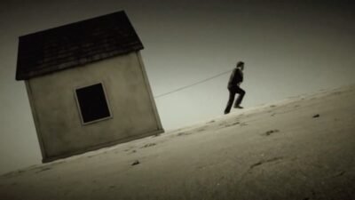 Tom Waits – Hell Broke Luce: Savaşın Gölgesinde Değişen İnsanın Hikâyesi